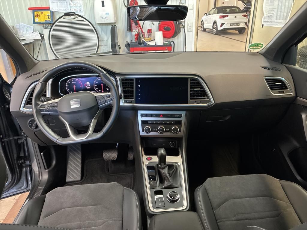 SEAT Ateca 2022 г. Серый, пробег 45634 км