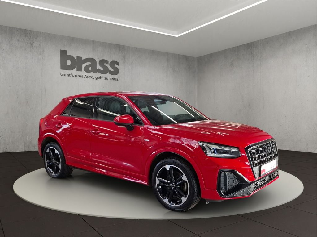 Audi Q2 2022 г. Красный, пробег 57061 км