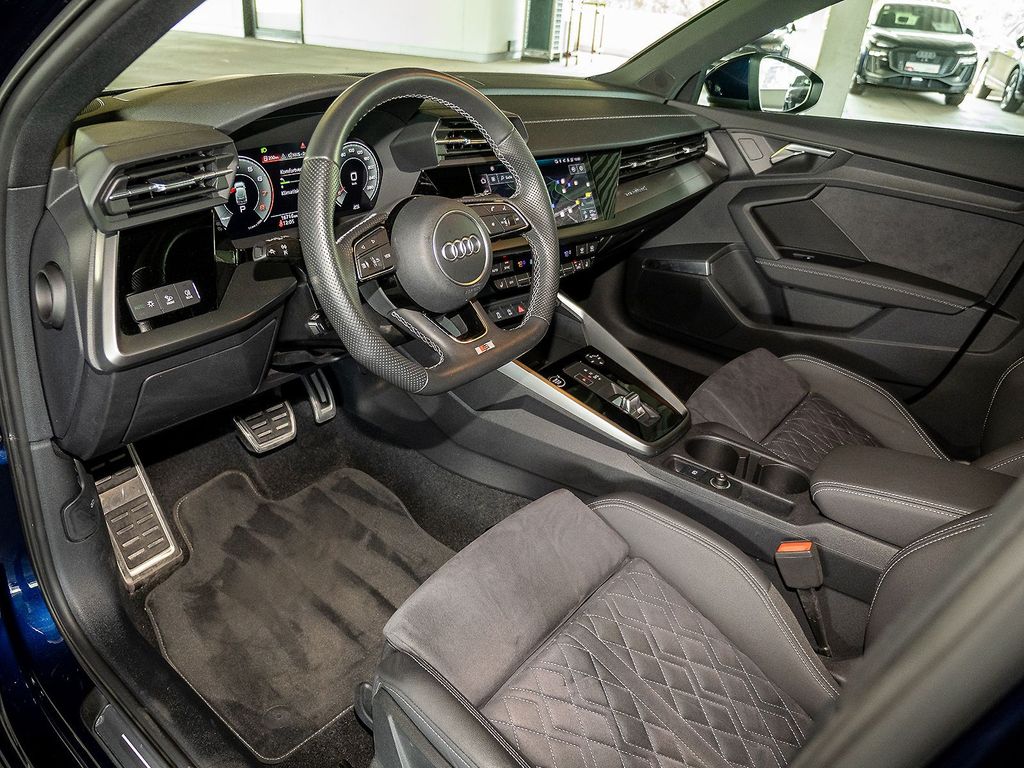 Audi A3 2022 г. Синий, пробег 16714 км