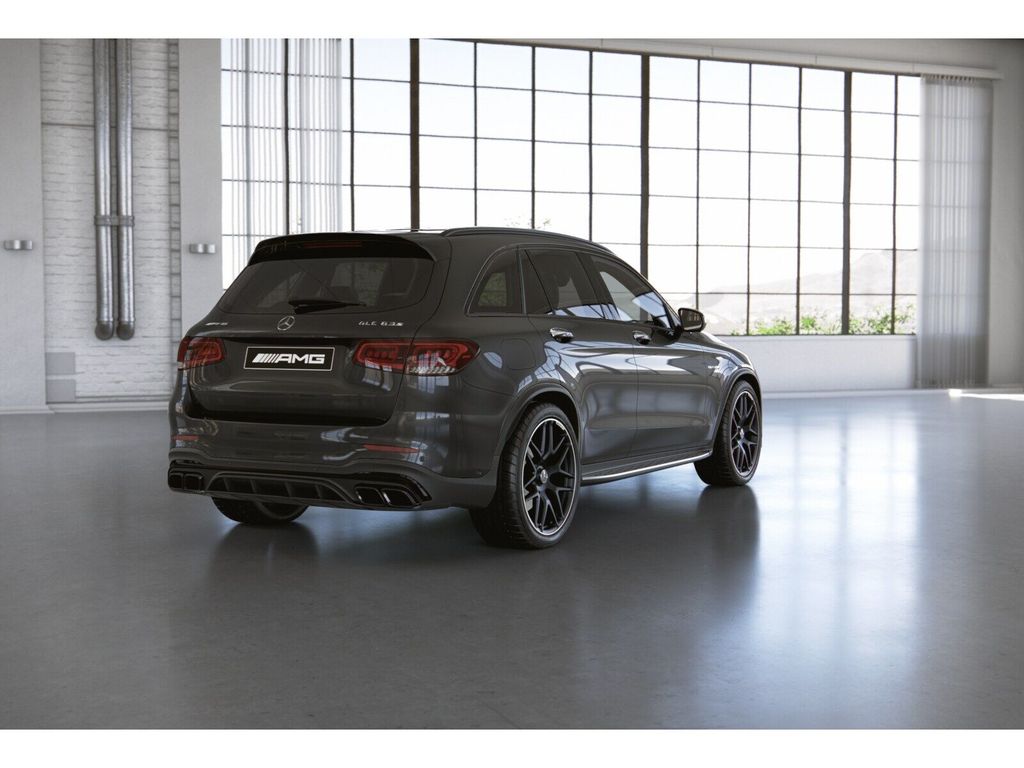 Mercedes-Benz GLC 63 AMG 2022 г. Серый, пробег 49778 км