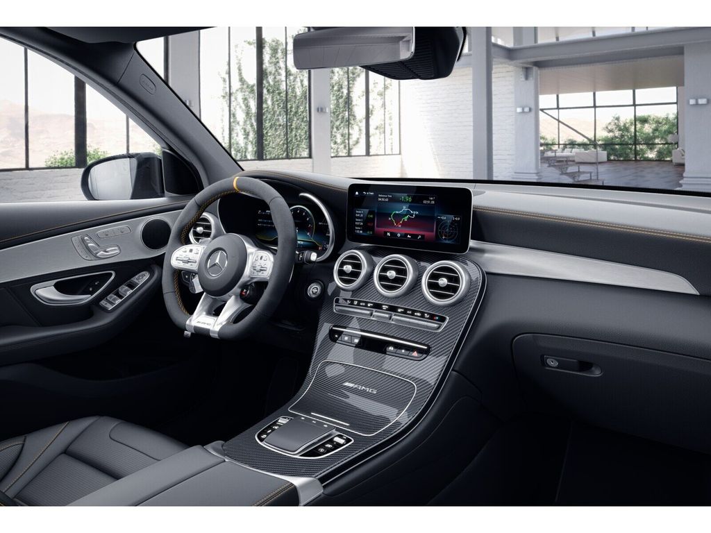 Mercedes-Benz GLC 63 AMG 2022 г. Серый, пробег 49778 км