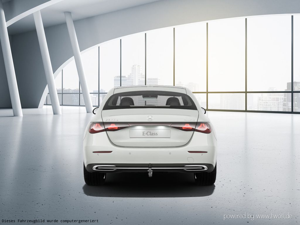 Mercedes-Benz E 300 2023 г. Белый, пробег 34012 км