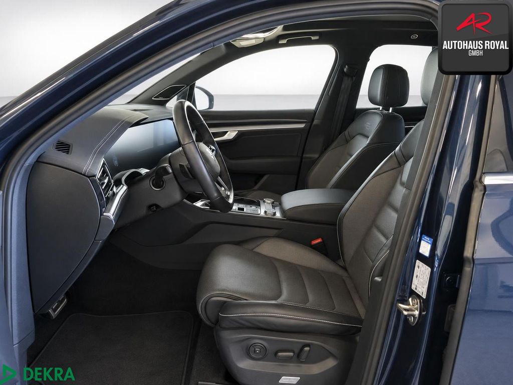 Volkswagen Touareg 2022 г. Синий, пробег 41694 км