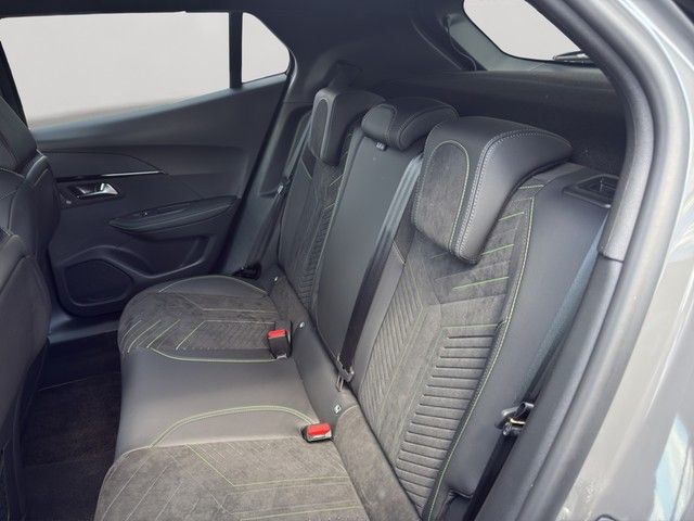 Peugeot 2008 2024 г. Серый, пробег 38750 км