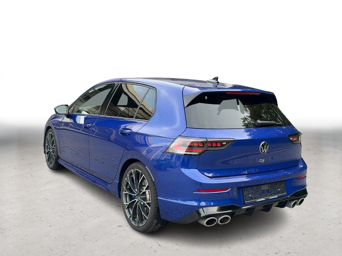 Volkswagen Golf 2025 г. Синий, пробег 17792 км