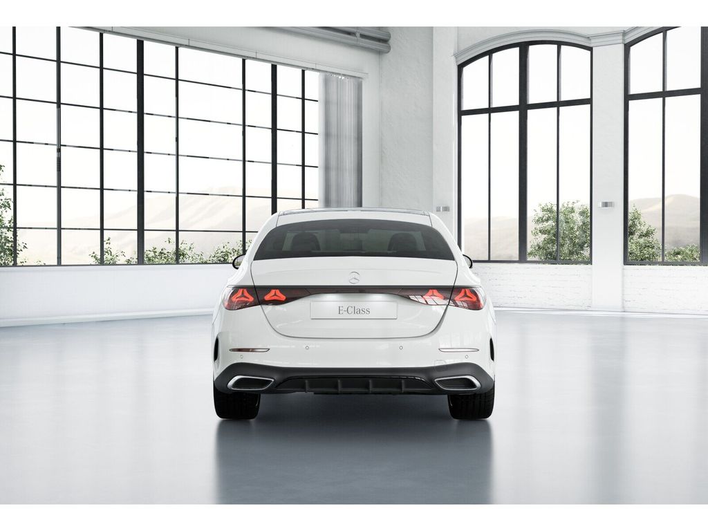 Mercedes-Benz E 220 2025 г. Белый, пробег 20854 км