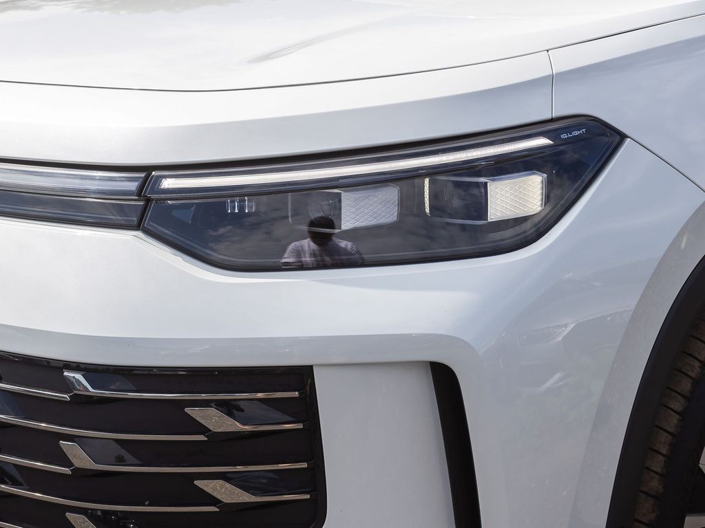Volkswagen Tayron 2025 г. Белый, пробег 18000 км