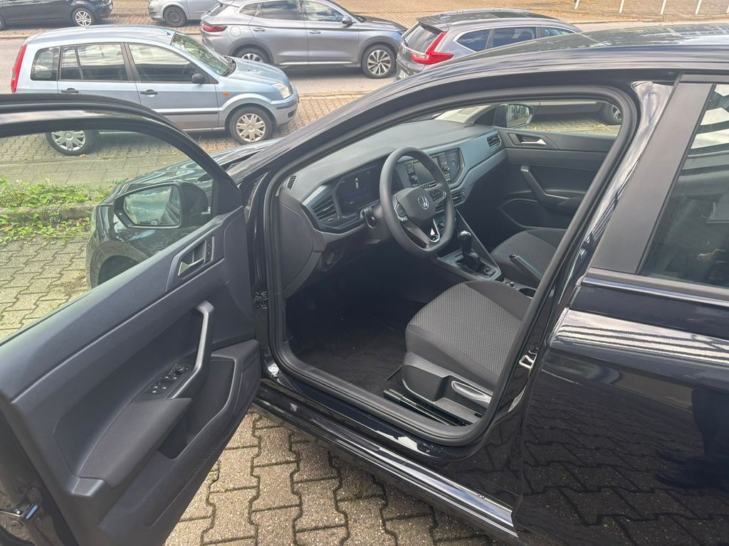 Volkswagen Polo 2022 г. Чёрный, пробег 50010 км