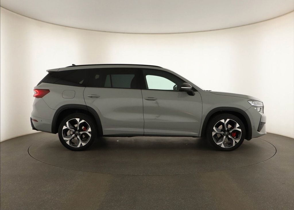 Skoda Kodiaq 2025 г. Серый, пробег 38110 км