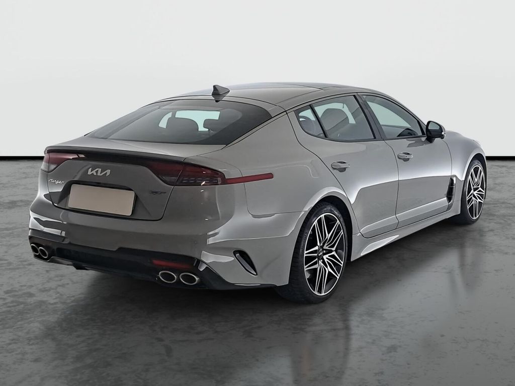 Kia Stinger 2022 г. Серый, пробег 58451 км