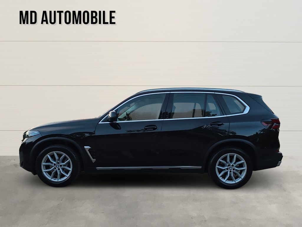 BMW X5 2024 г. Чёрный, пробег 37000 км