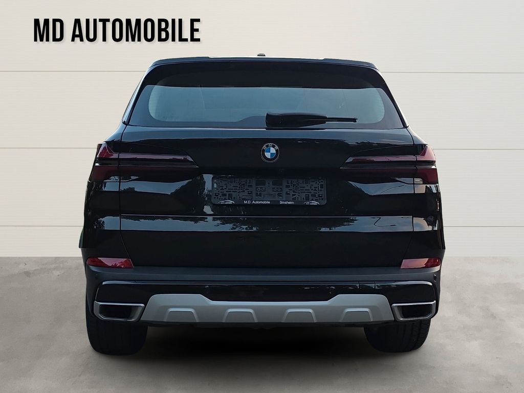 BMW X5 2024 г. Чёрный, пробег 37000 км