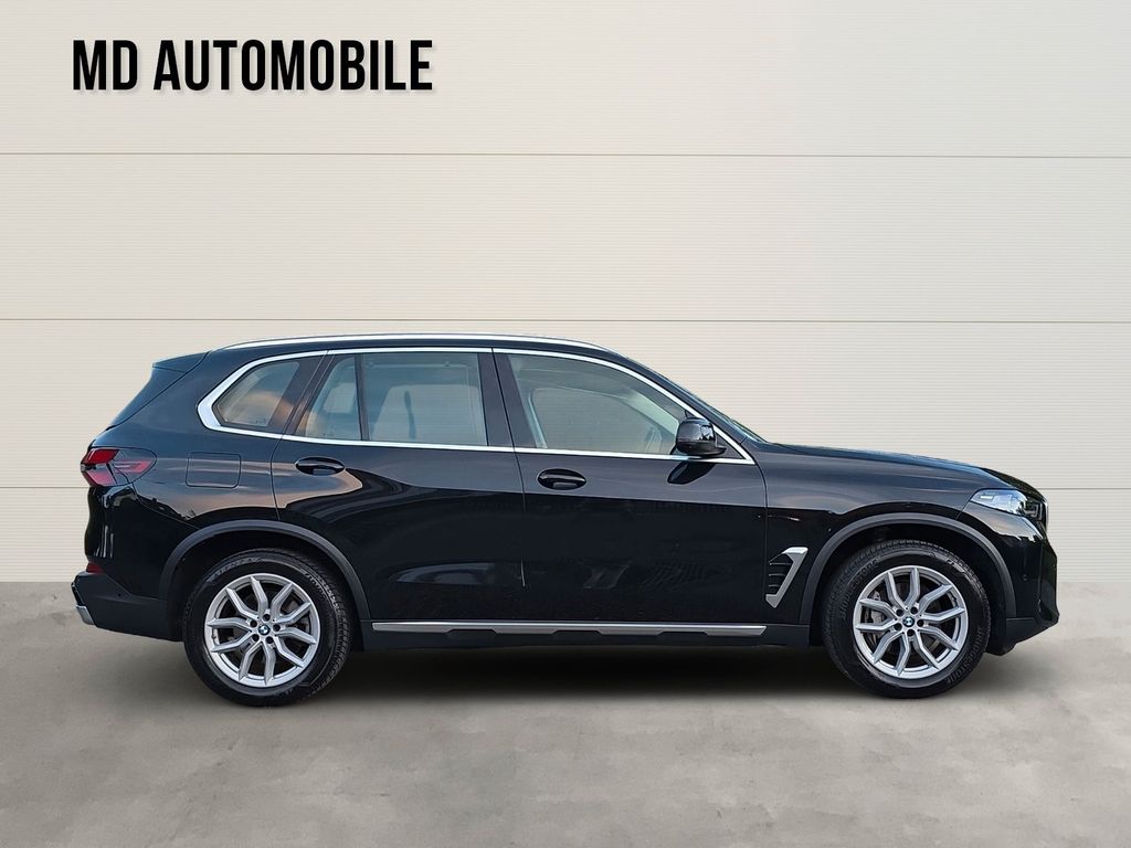 BMW X5 2024 г. Чёрный, пробег 37000 км