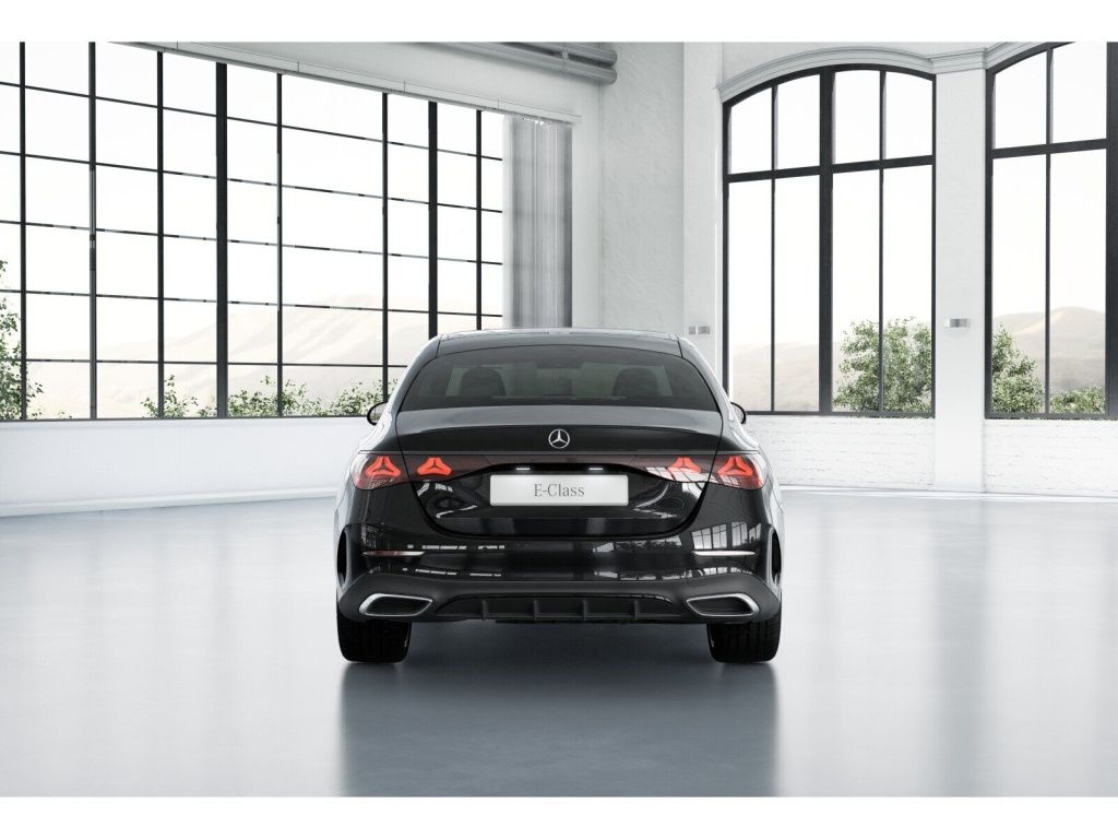 Mercedes-Benz E 200 2025 г. Чёрный, пробег 8811 км