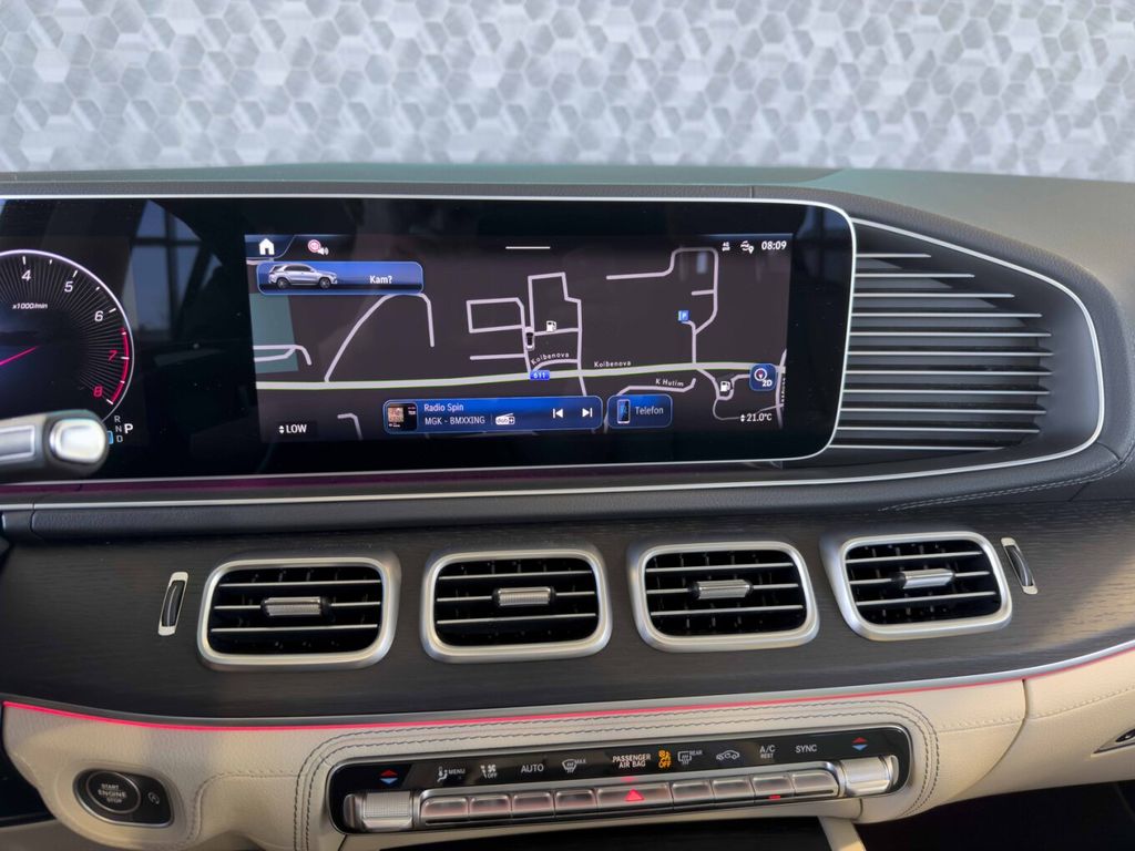 Mercedes-Benz GLE 450 2024 г. Белый, пробег 23450 км