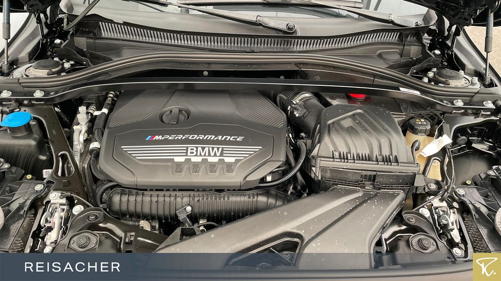 BMW M235 2023 г. Чёрный, пробег 38314 км