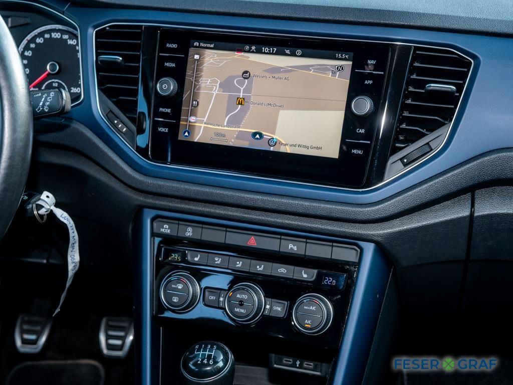 Volkswagen T-Roc 2021 г. Белый, пробег 36161 км