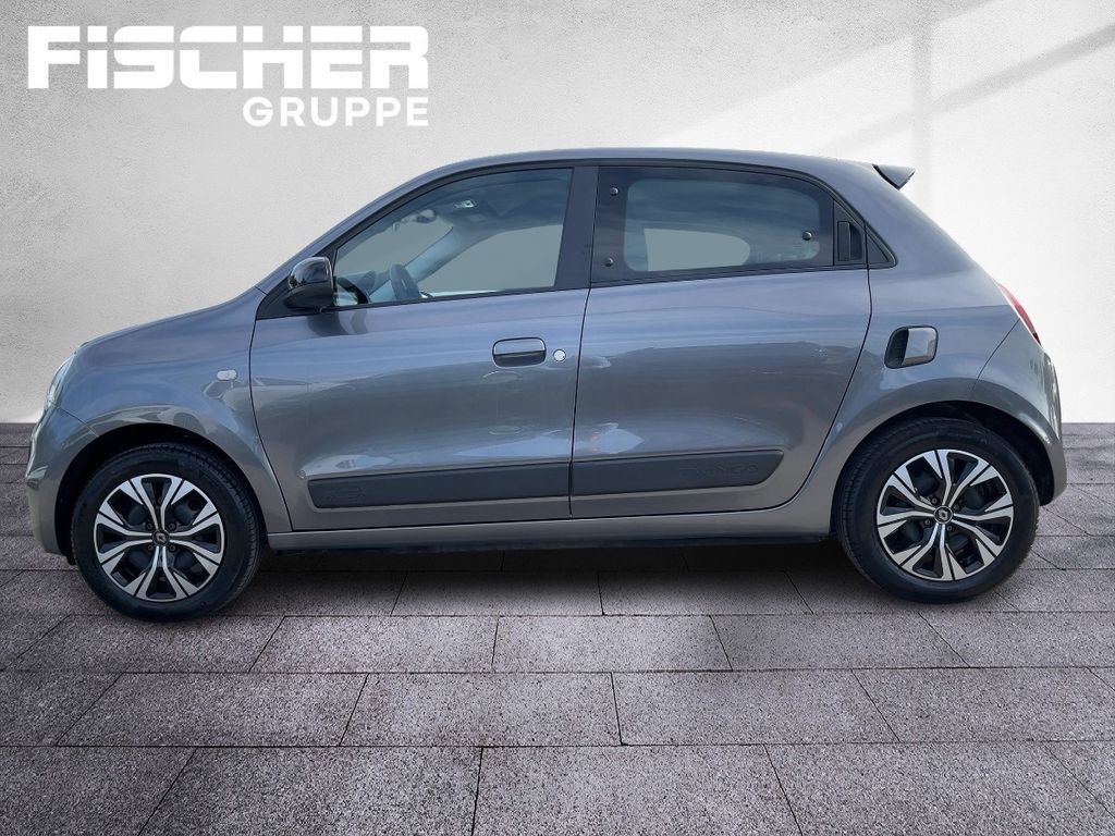 Renault Twingo 2021 г. Серый, пробег 12342 км