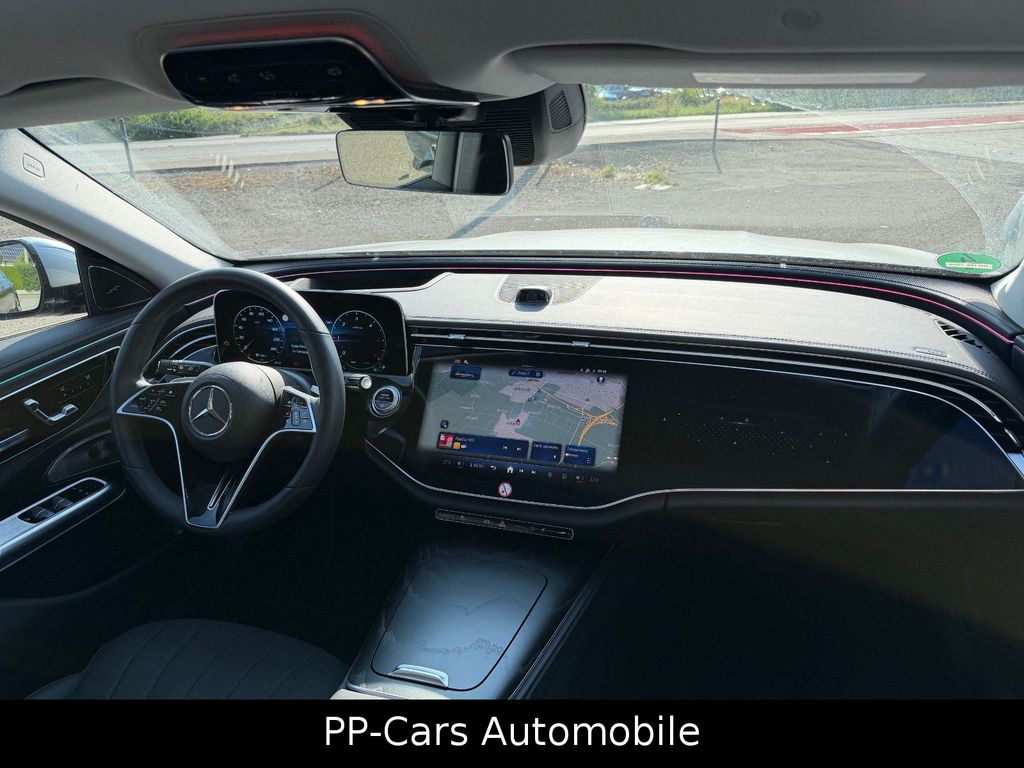 Mercedes-Benz E 220 2023 г. Серебристый, пробег 12869 км