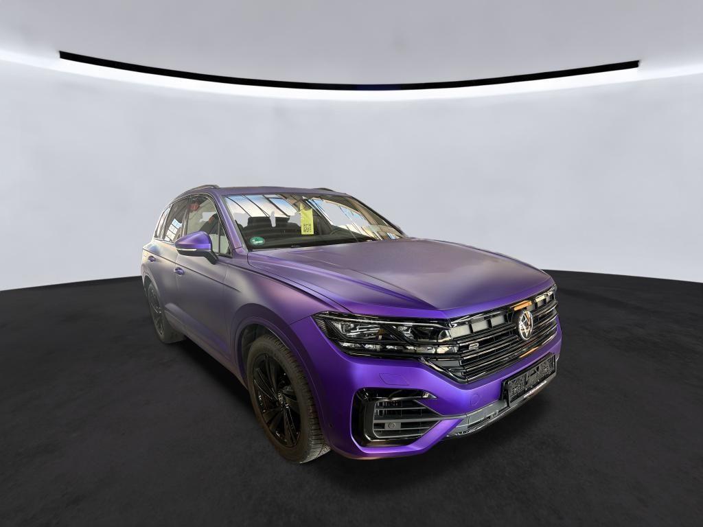 Volkswagen Touareg 2022 г. Чёрный, пробег 30095 км