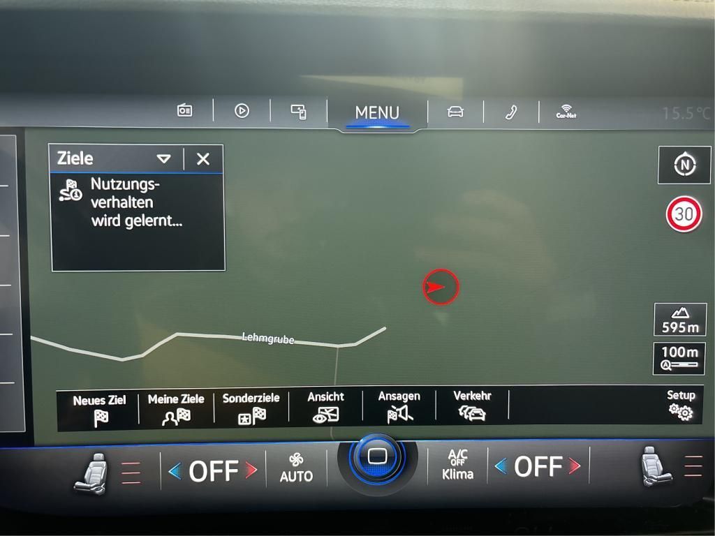 Volkswagen Touareg 2022 г. Чёрный, пробег 30095 км