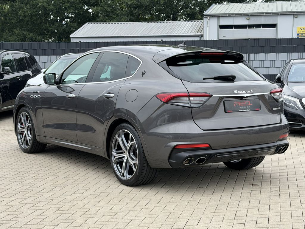 Maserati Levante 2022 г. Серый, пробег 45610 км
