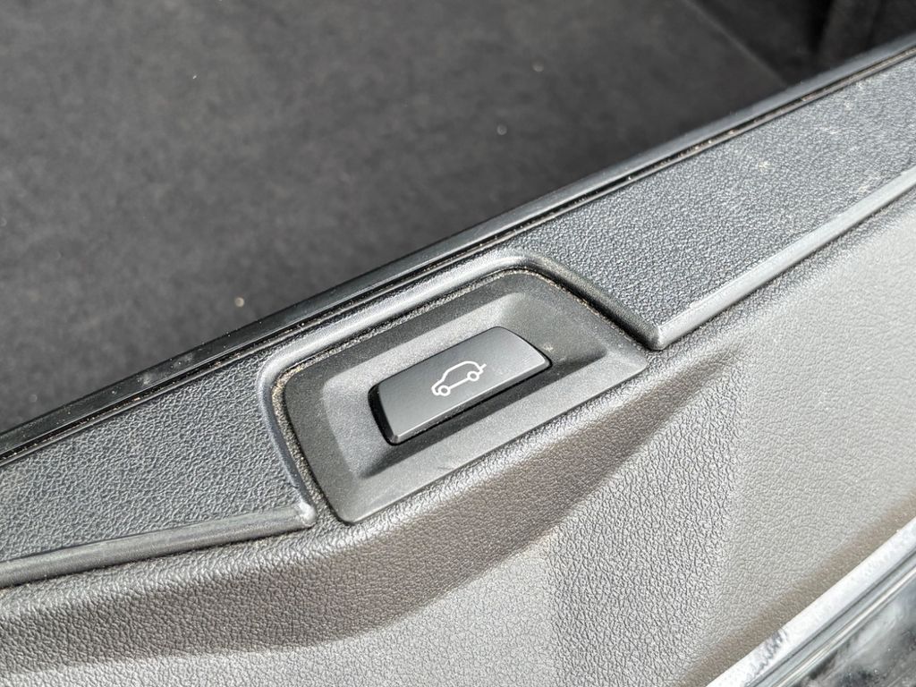 BMW X5 2023 г. Чёрный, пробег 58895 км