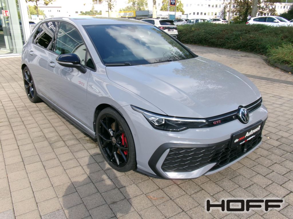 Volkswagen Golf 2024 г. Серый, пробег 58900 км