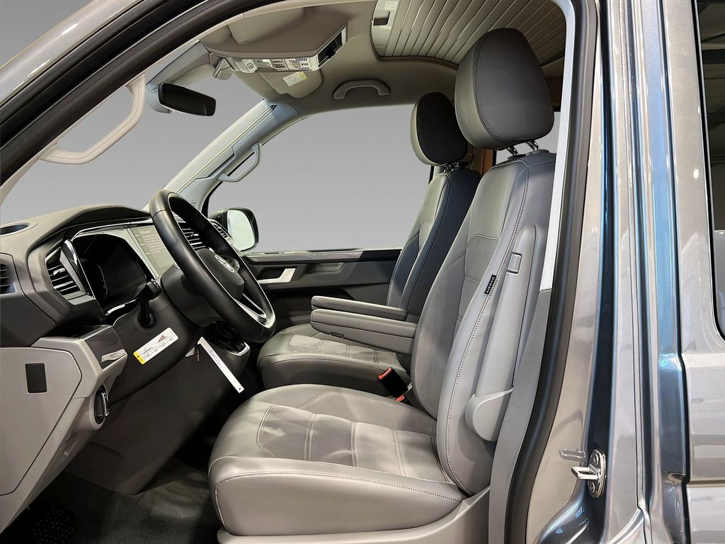 Volkswagen T6 CALIFORNIA 2024 г. Серый, пробег 59000 км