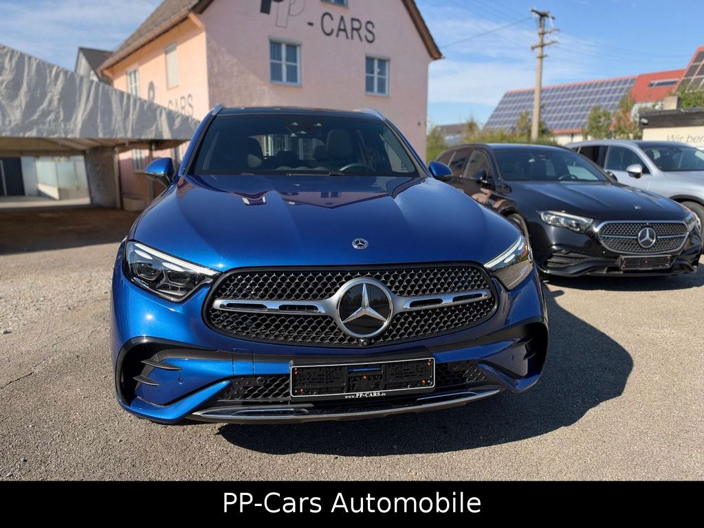 Mercedes-Benz GLC 300 2025 г. Синий, пробег 21213 км