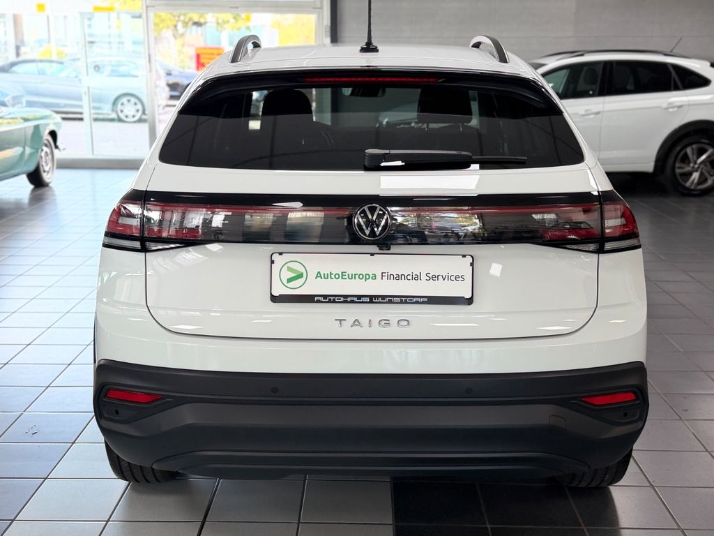 Volkswagen Taigo 2022 г. Белый, пробег 44000 км