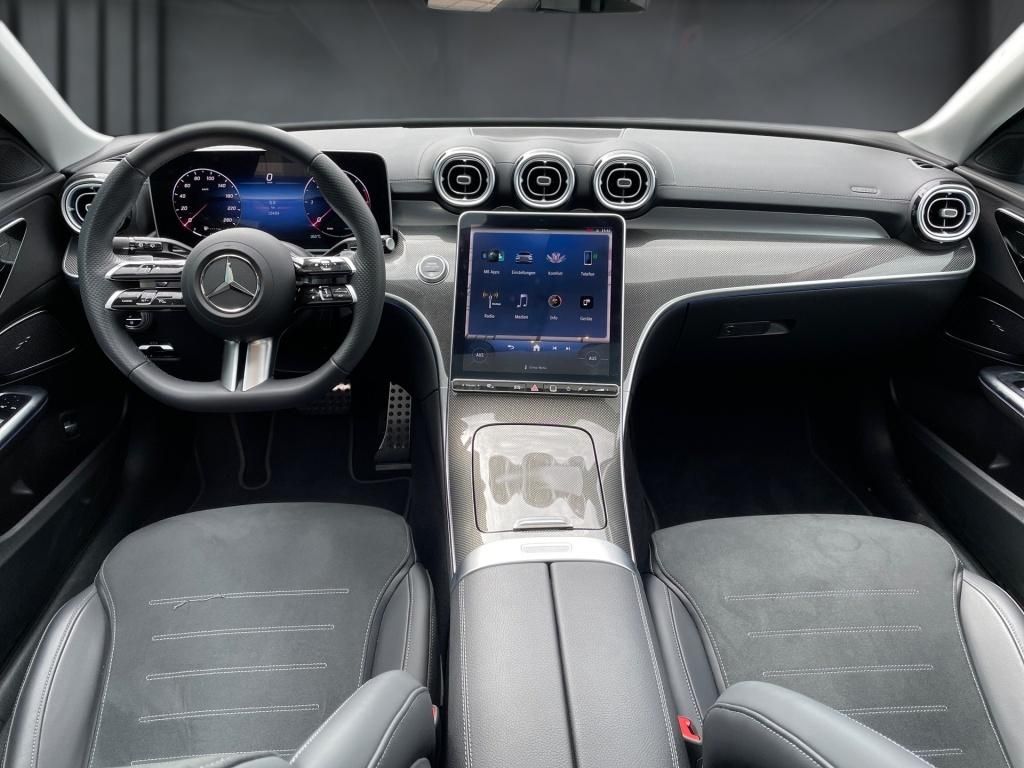 Mercedes-Benz C 220 2024 г. Чёрный, пробег 25000 км