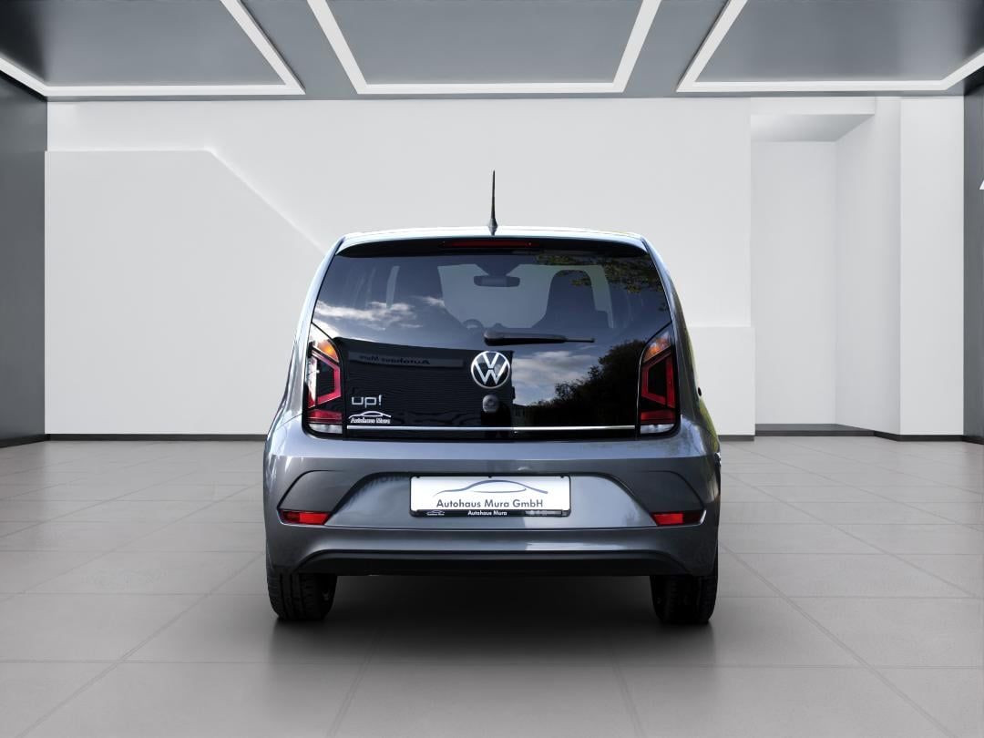 Volkswagen up! 2023 г. Серый, пробег 31940 км