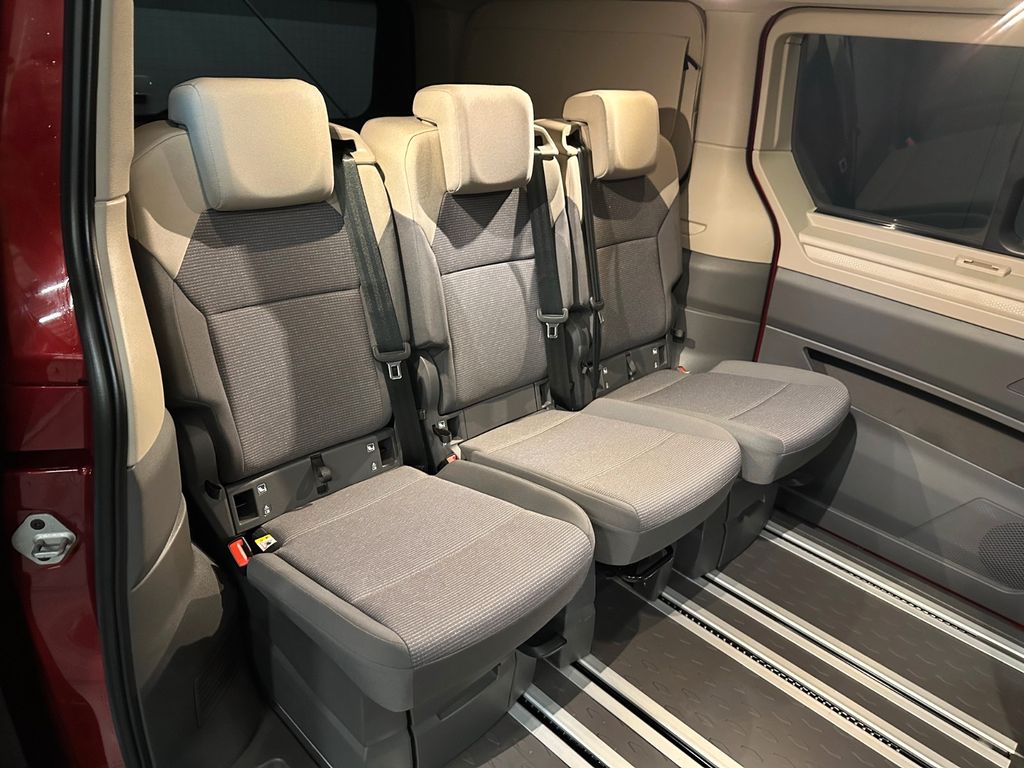 Volkswagen T7 CALIFORNIA 2025 г. Красный, пробег 21850 км