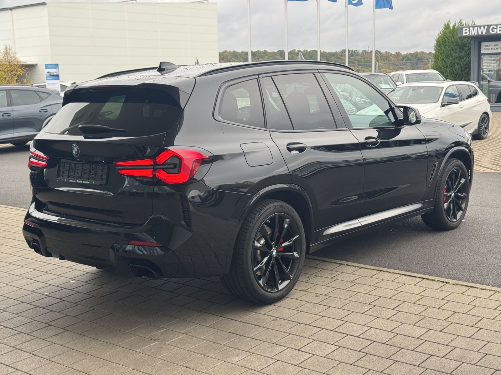 BMW X3 M40 2023 г. Чёрный, пробег 38639 км