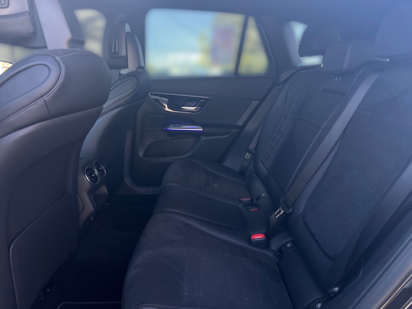 Mercedes-Benz GLC 300 2025 г. Серый, пробег 9211 км