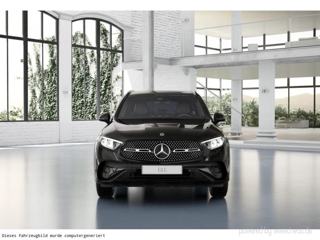 Mercedes-Benz GLC 200 2025 г. Чёрный, пробег 22400 км