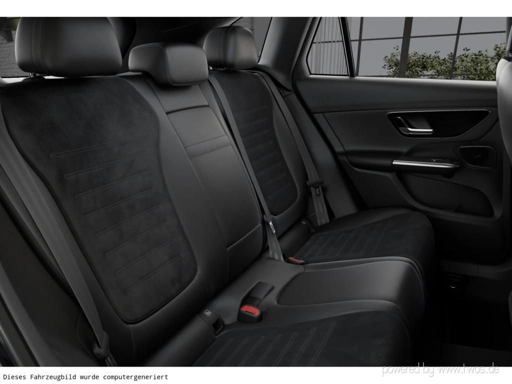 Mercedes-Benz GLC 200 2025 г. Чёрный, пробег 22400 км
