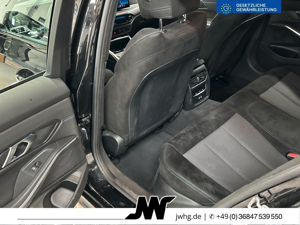 BMW 330 2024 г. Чёрный, пробег 55446 км
