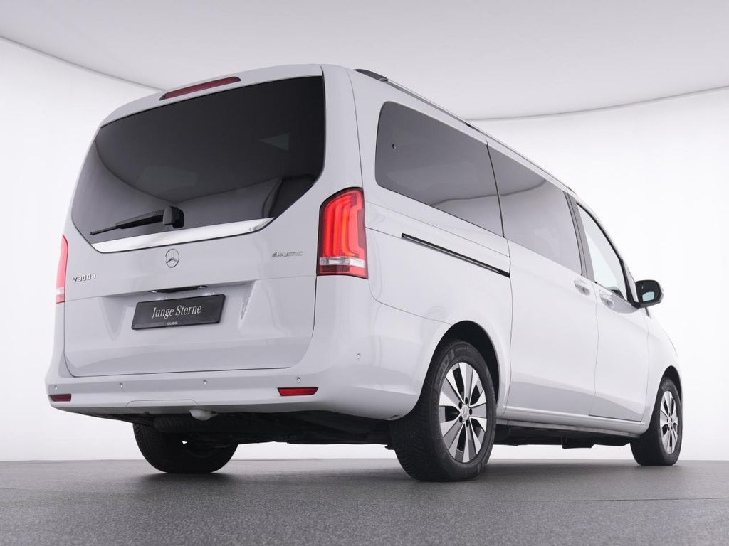 Mercedes-Benz V 300 2024 г. Белый, пробег 20795 км