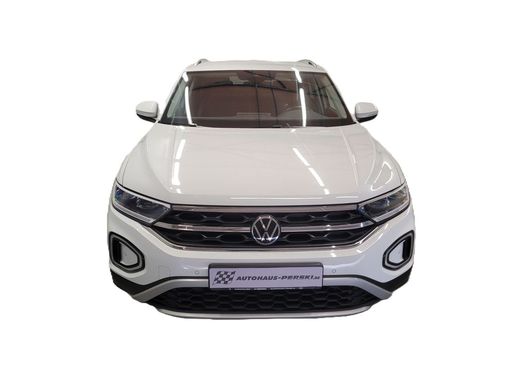 Volkswagen T-Roc 2022 г. Белый, пробег 42057 км