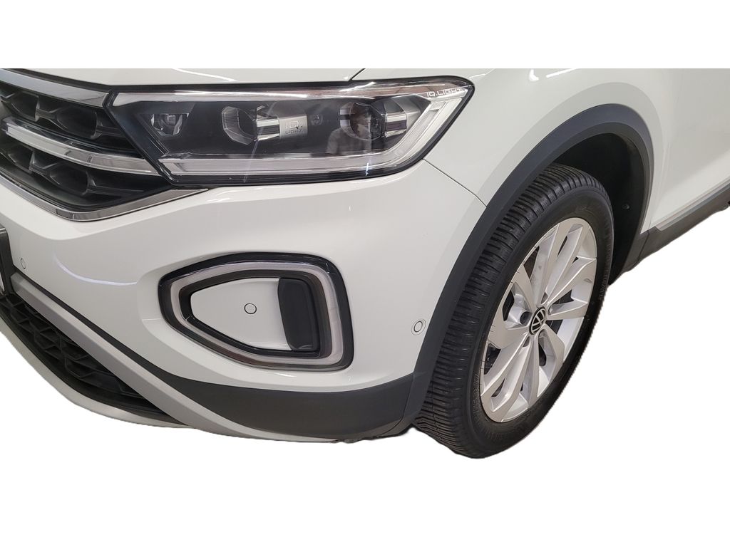 Volkswagen T-Roc 2022 г. Белый, пробег 42057 км