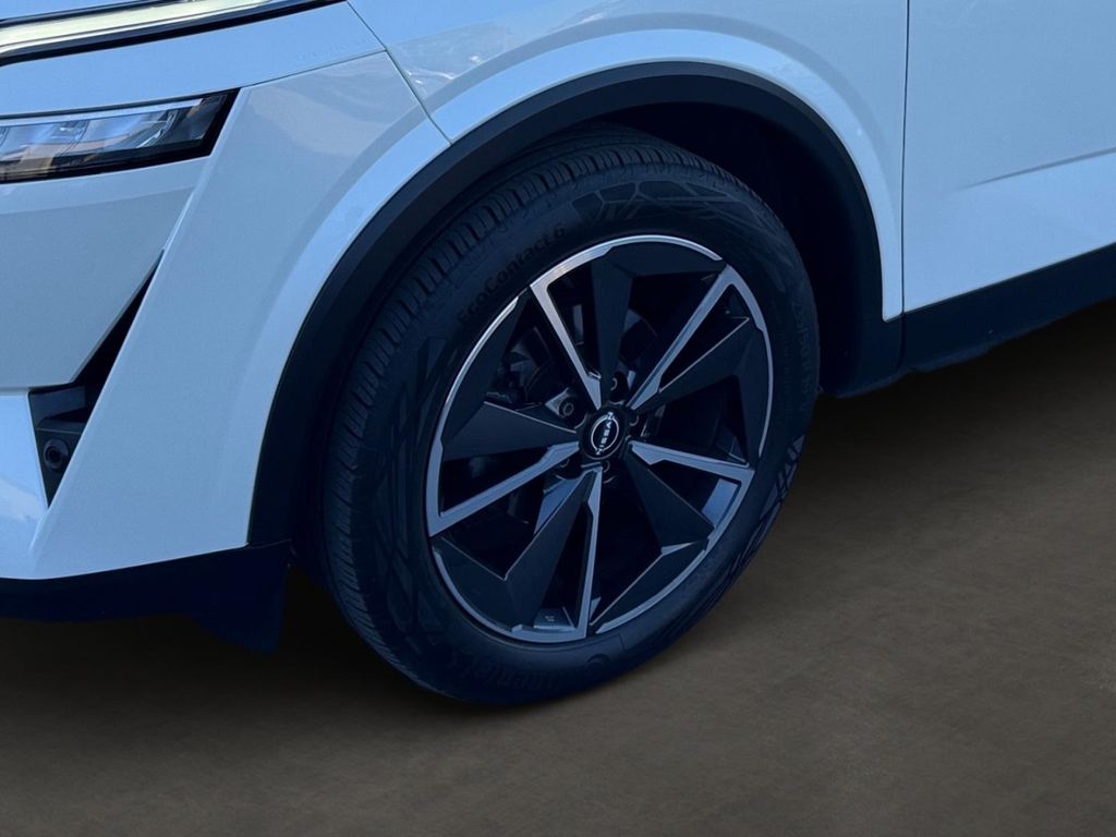 Nissan Qashqai 2023 г. Белый, пробег 49380 км