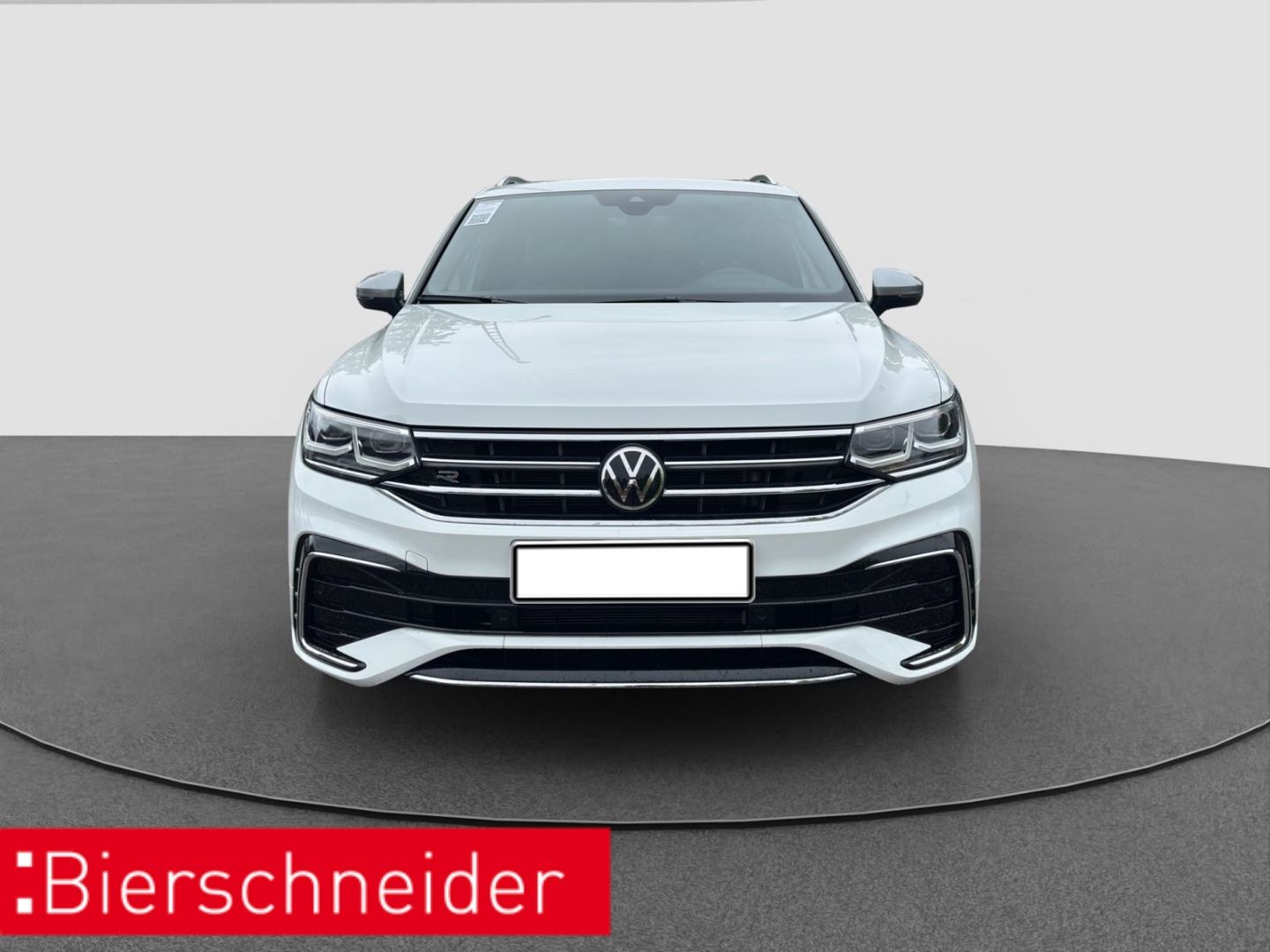 Volkswagen TIGUAN ALLSPACE 2024 г. Белый, пробег 25730 км