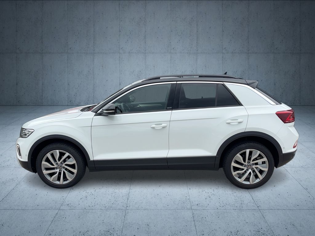 Volkswagen T-Roc 2023 г. Белый, пробег 51100 км