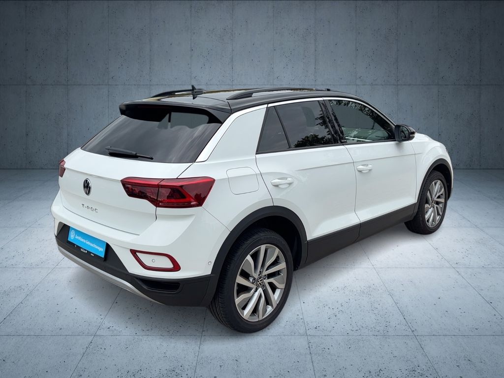 Volkswagen T-Roc 2023 г. Белый, пробег 51100 км