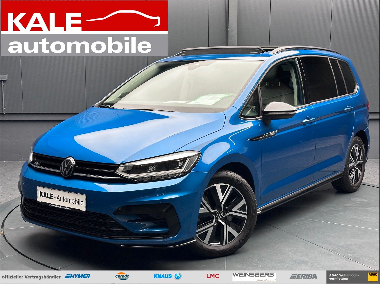 Volkswagen Touran 2023 г. Синий, пробег 59000 км
