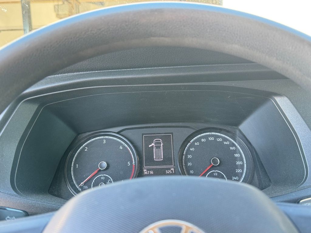 Volkswagen T6 TRANSPORTER 2022 г. Белый, пробег 36000 км