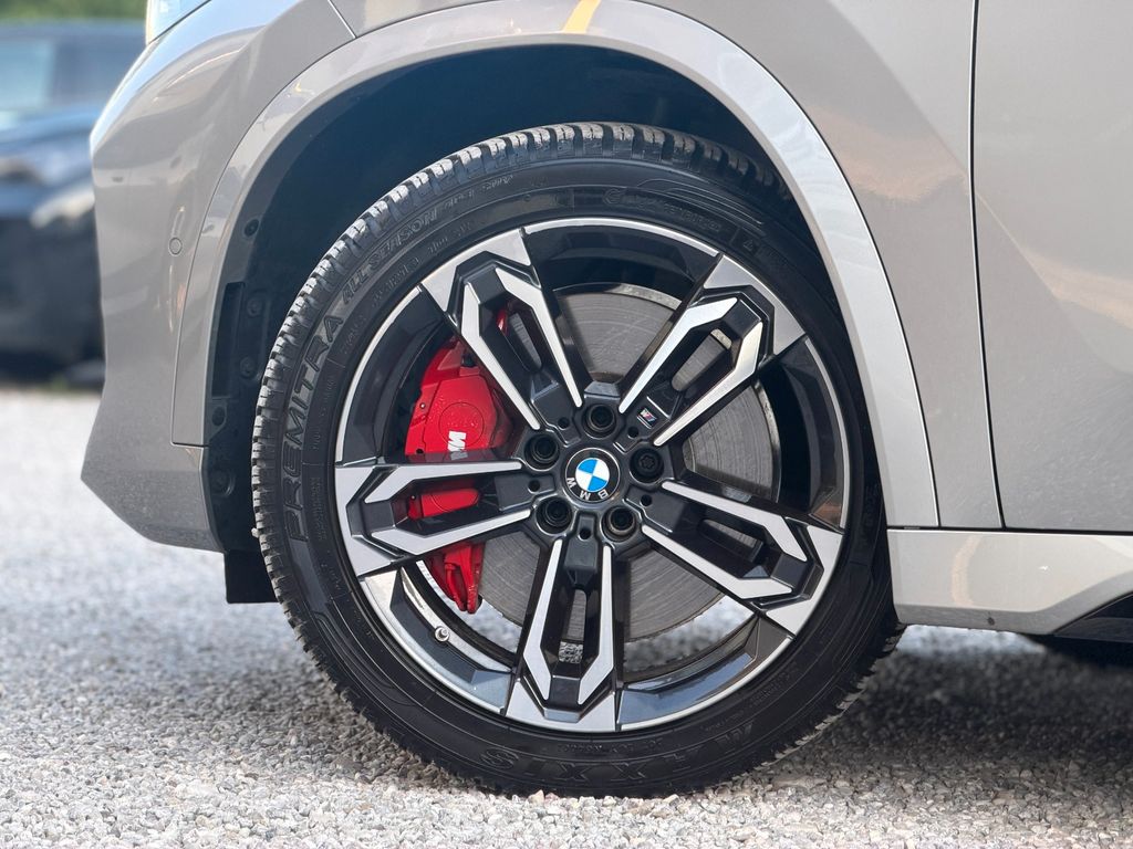 BMW X1 2026 г. Серебристый, пробег 24900 км
