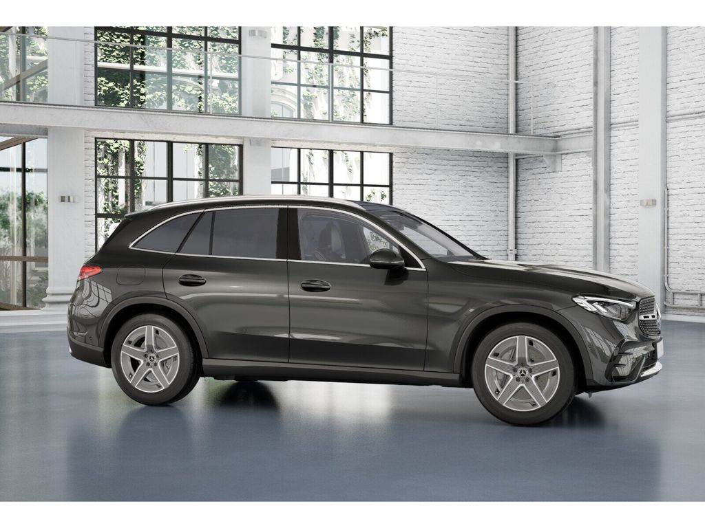 Mercedes-Benz GLC 300 2025 г. Серый, пробег 5776 км